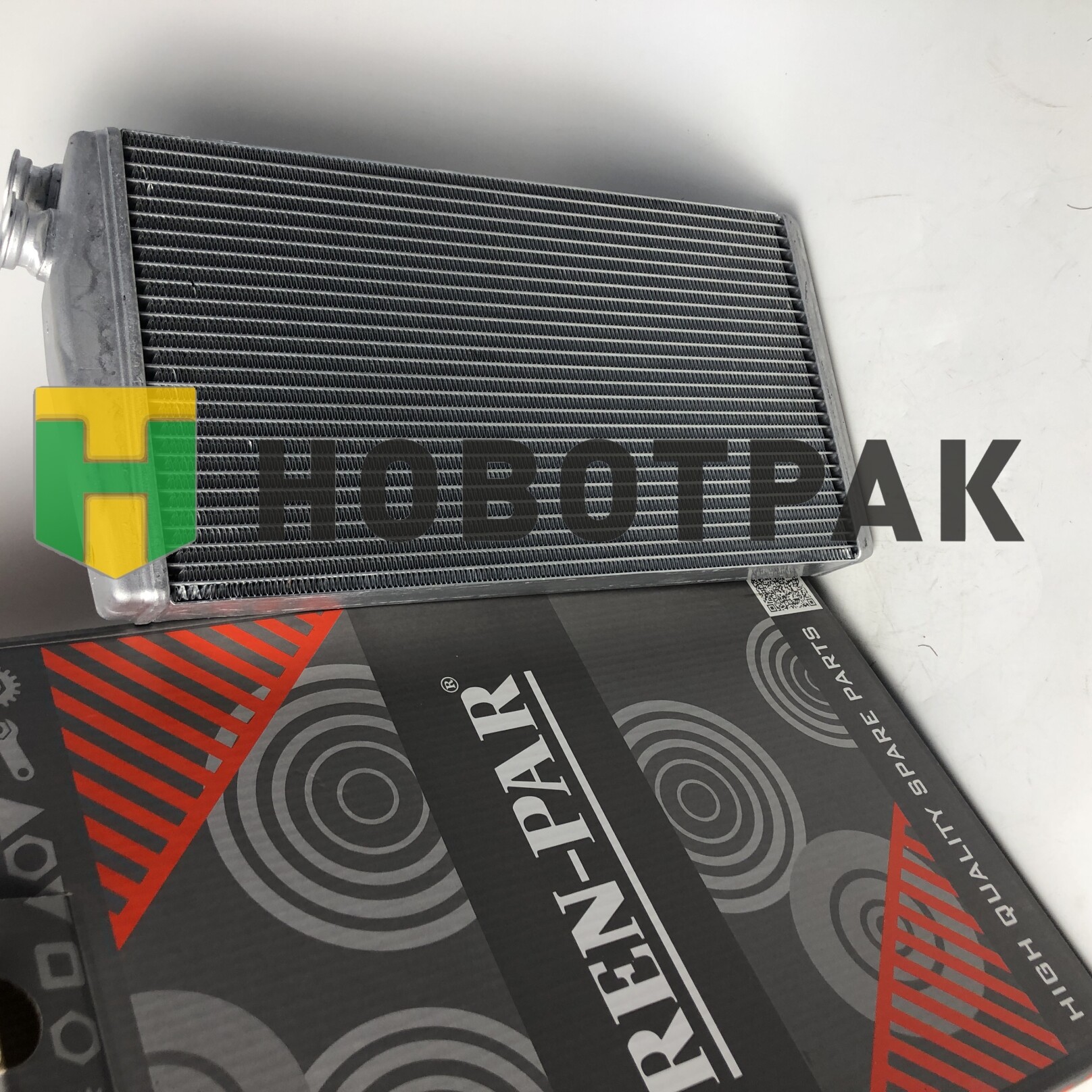 Радиатор отопителя салона 315x178x32\ VOLVO/RVI