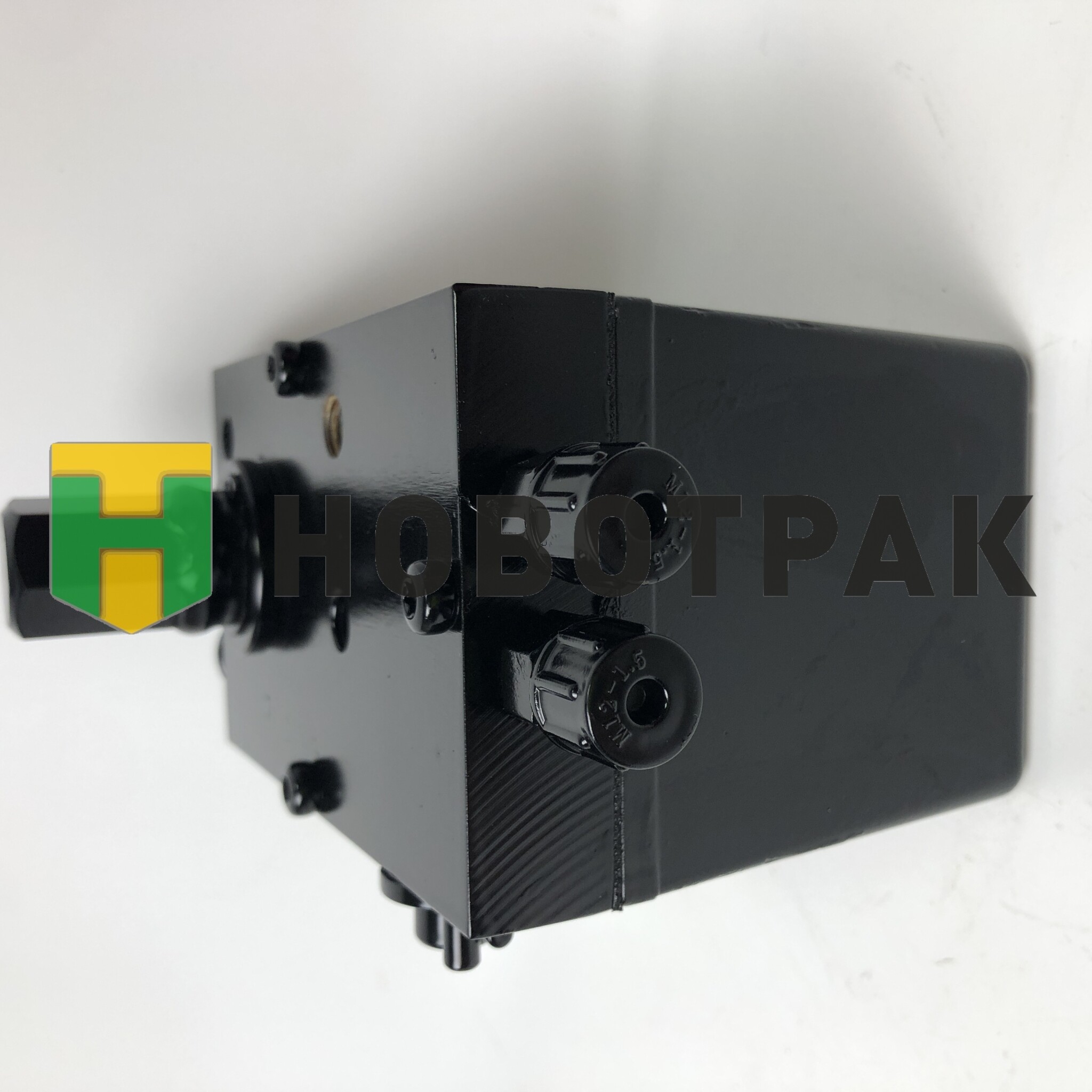 Насос подъема кабины RVI M4715003