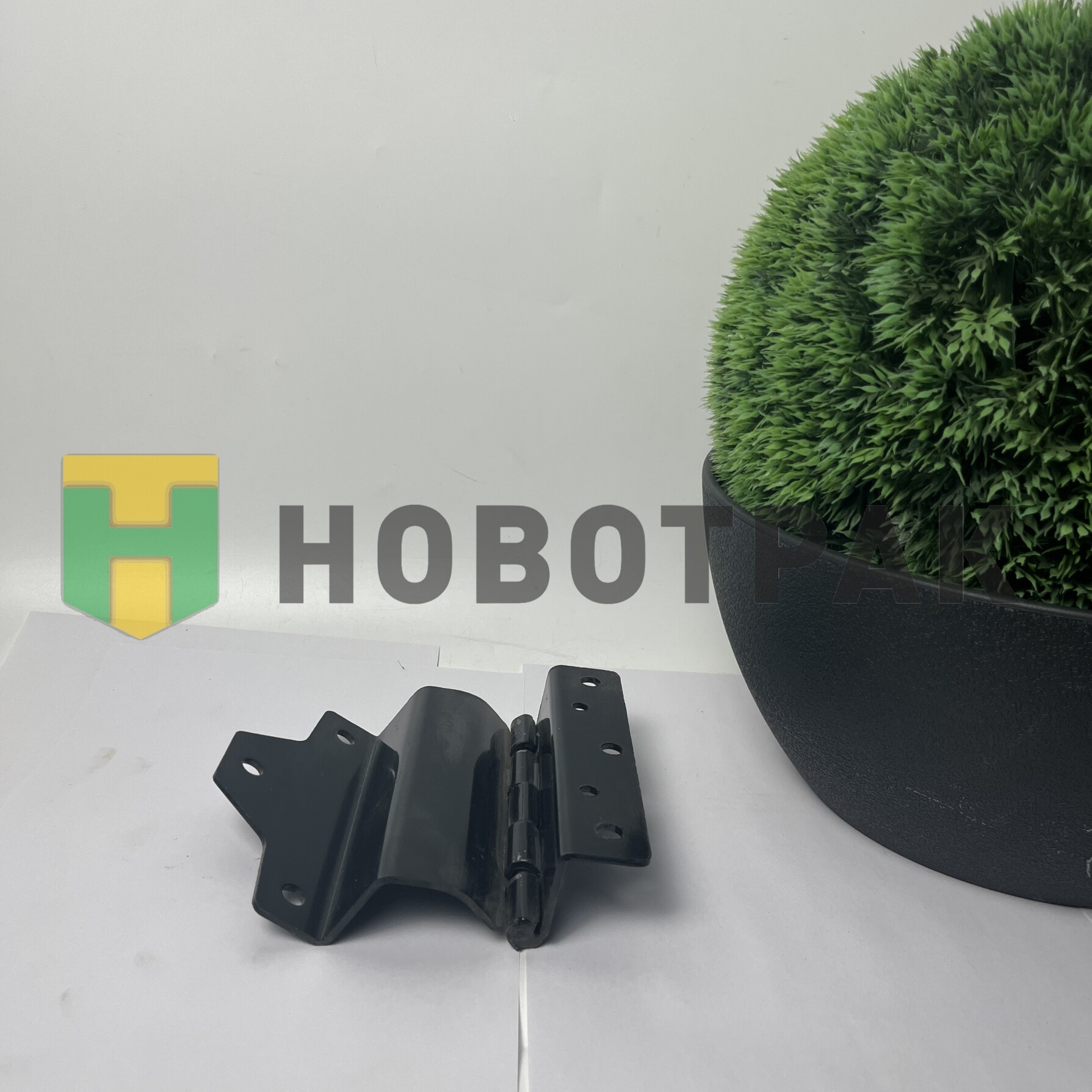 Кронштейн фары MAN TGA 8757023SX