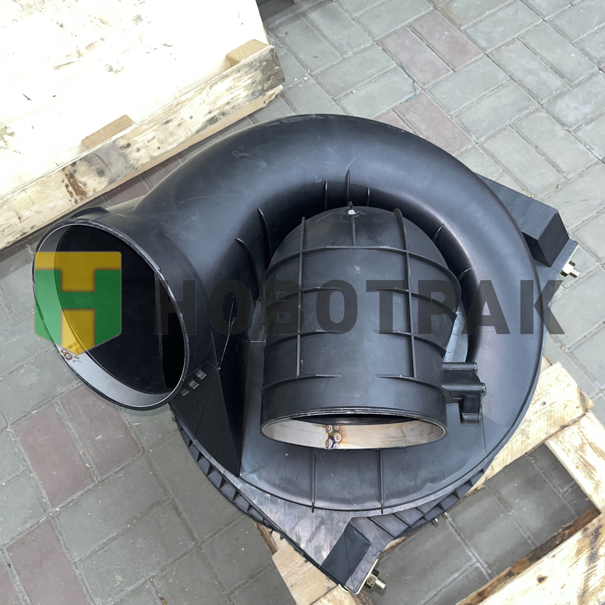 Корпус воздушного фильтра MB Actros 76129