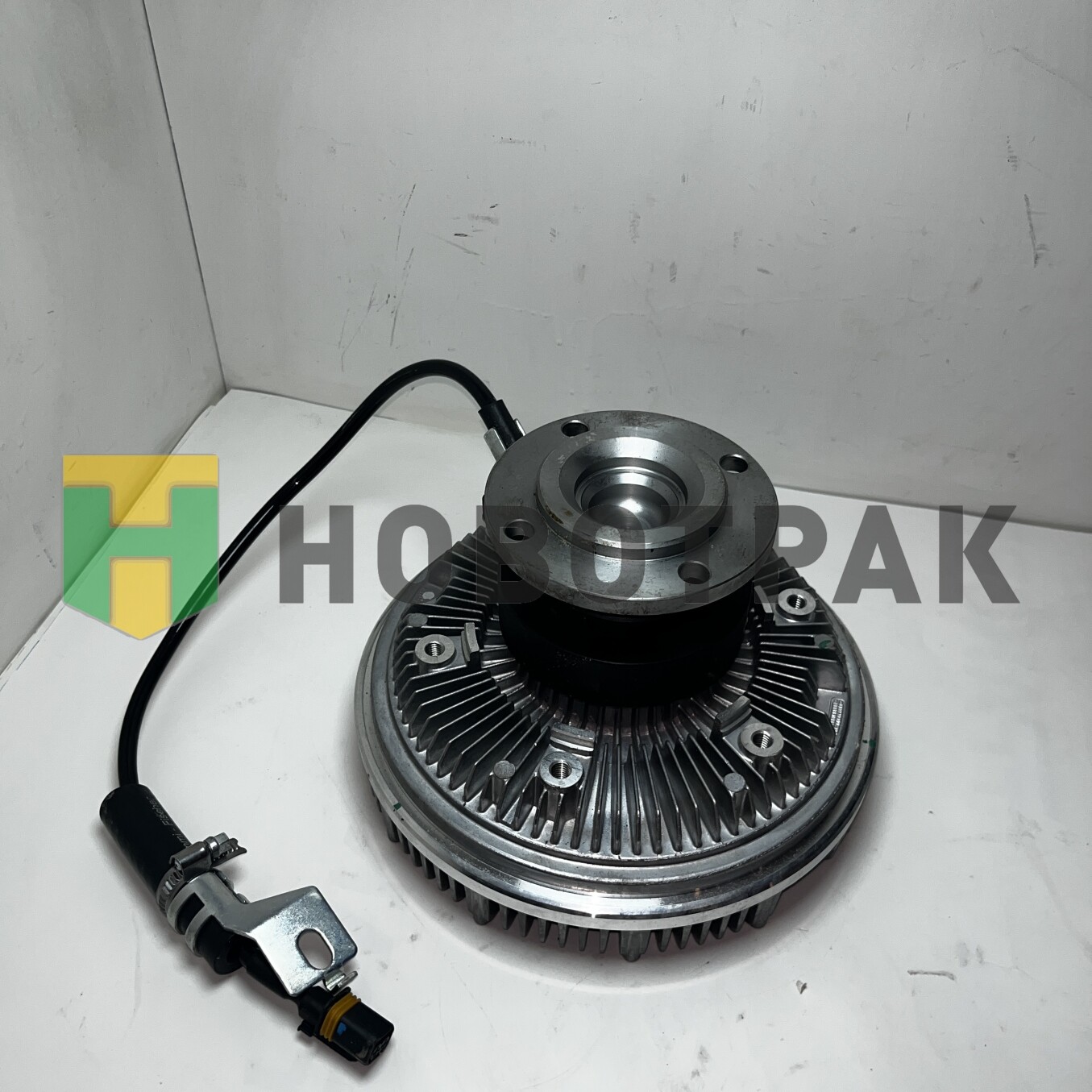 Гидромуфта вентилятора MAN D2066 D205mm 7063415