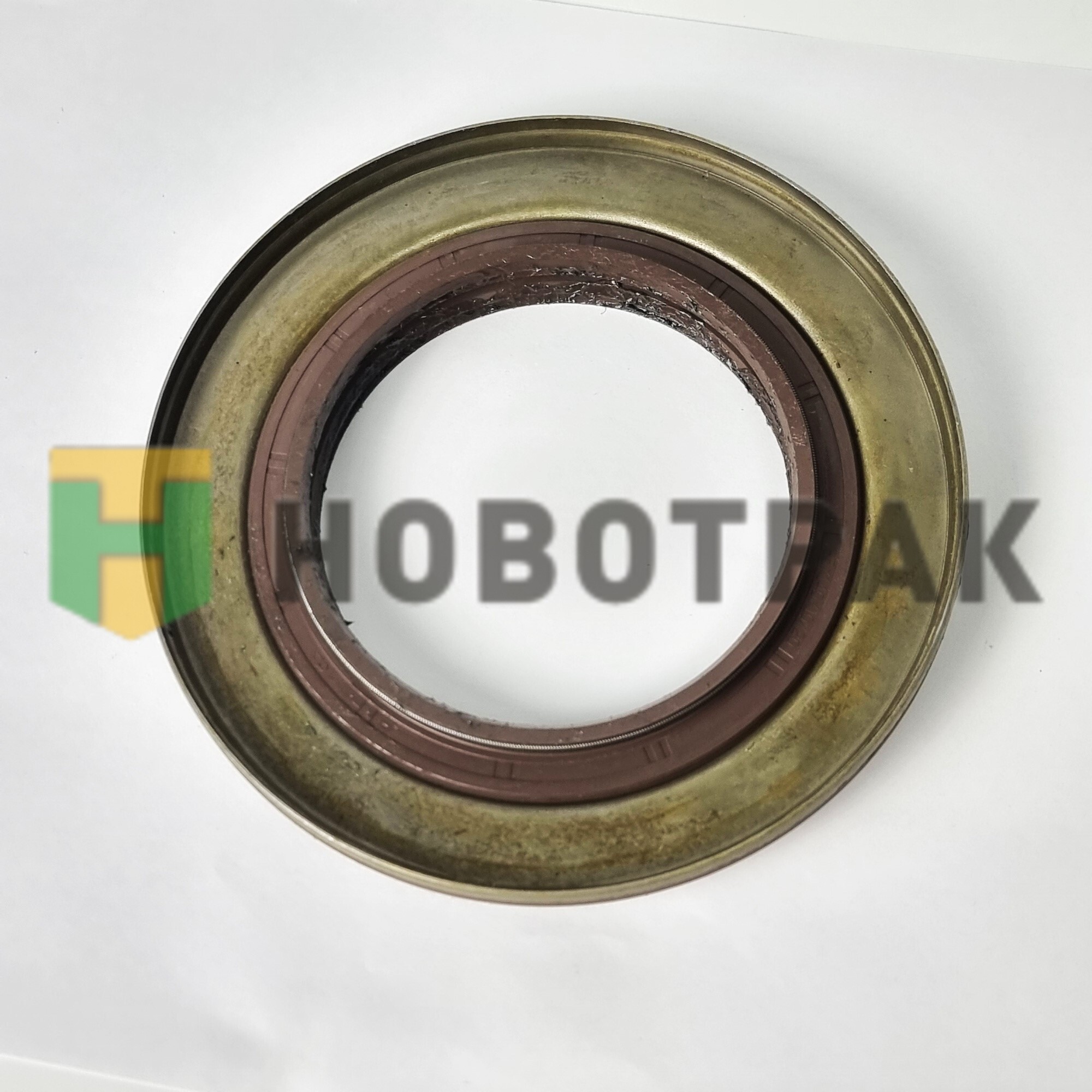 Сальник хвостовика 85-140-10/20 ЛиАЗ/МАЗ DZ90009320382