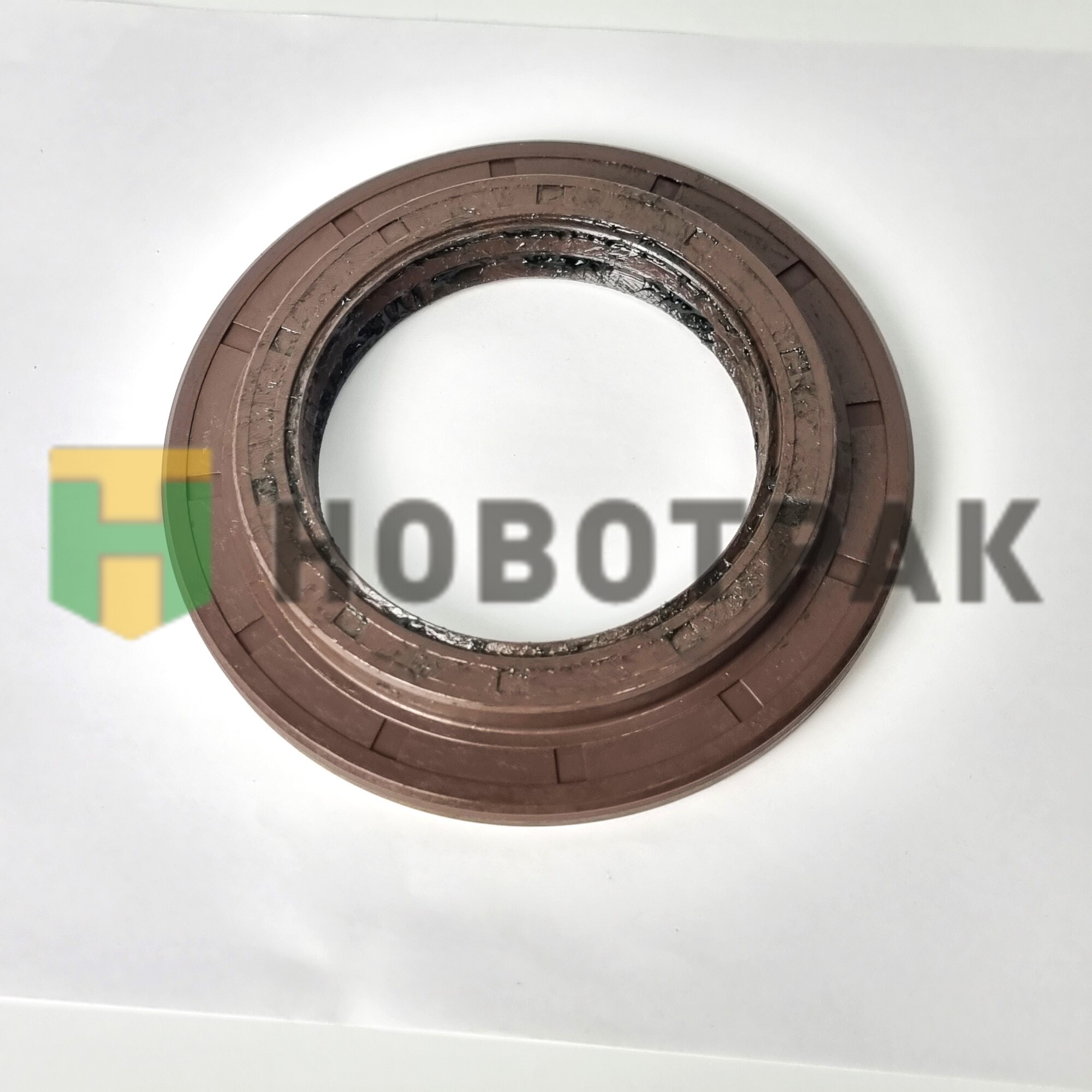 Сальник хвостовика 85-140-10/20 ЛиАЗ/МАЗ DZ90009320382