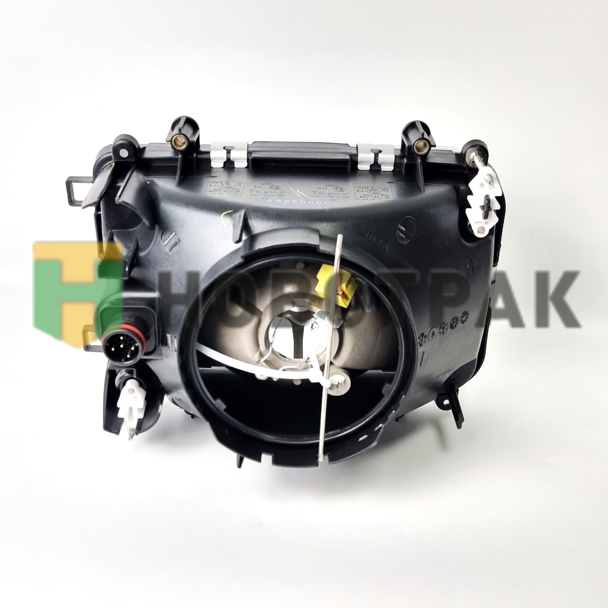Фара головного света левая DAF 4501102LLDEN
