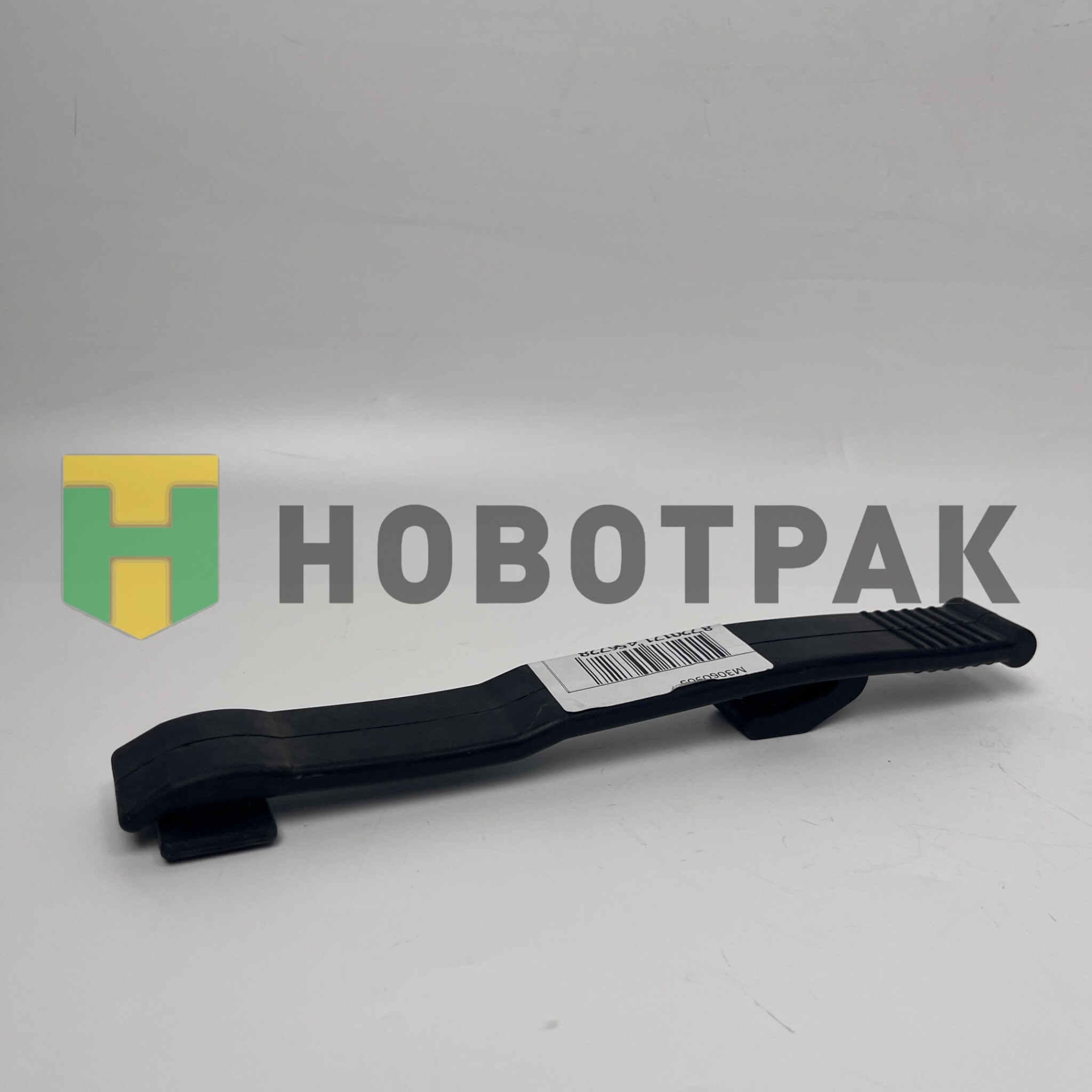 Держатель брызговика резиновый Iveco M3060903